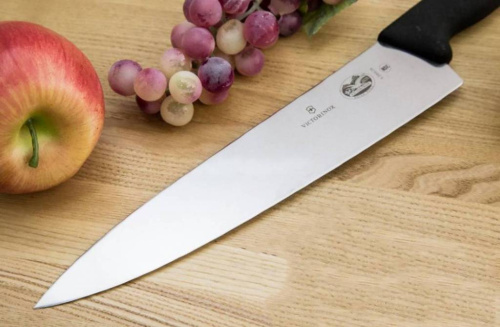 410 Victorinox Кухонный разделочный нож с широким лезвием фото 5 410 Victorinox Кухонный разделочный нож с широким лезвием фото 5